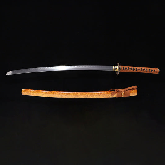 Katana sword T10 clay tempered - side profile with saya scabbard