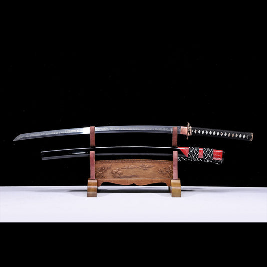 Fish skin katana side profile - full tang steel blade lacquer saya