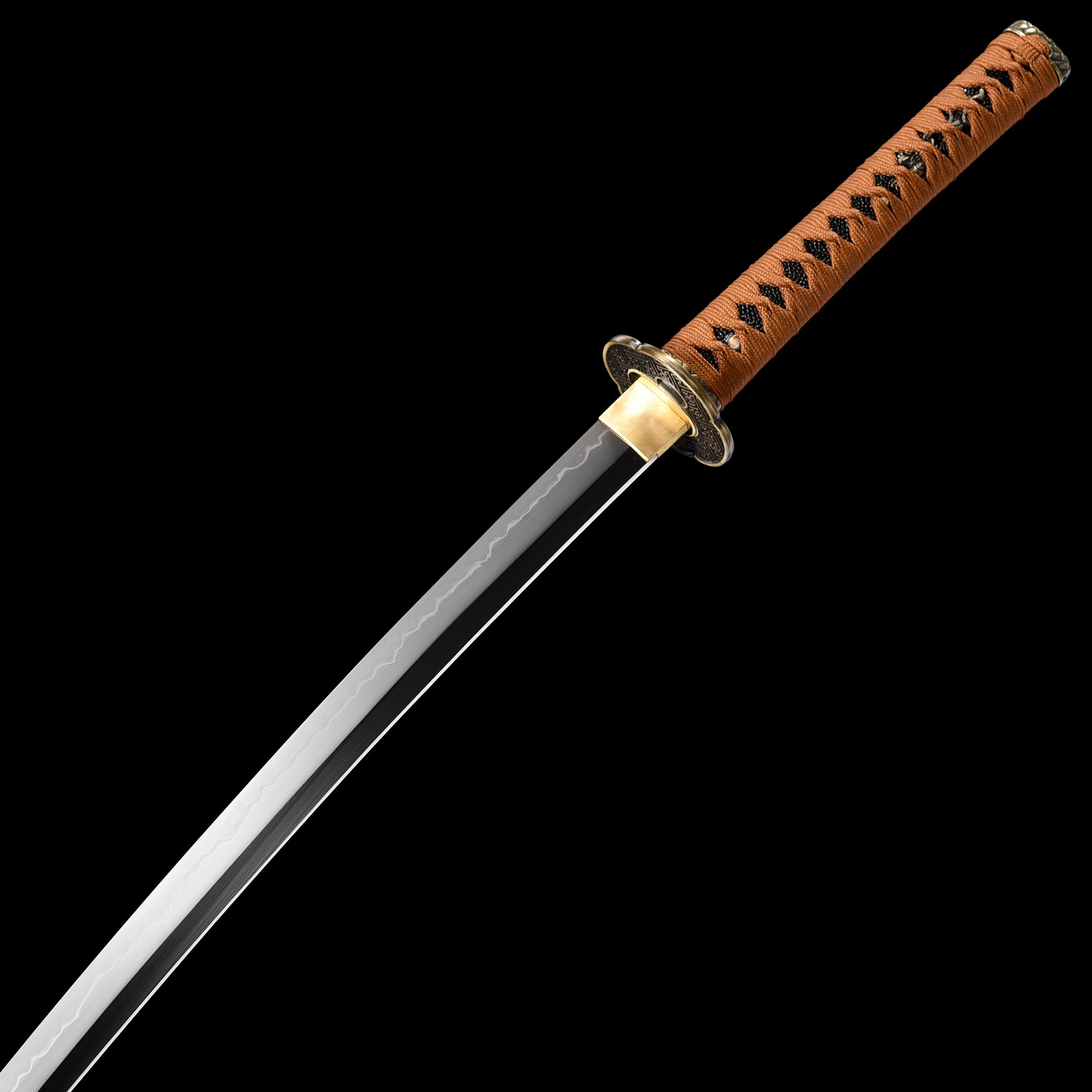 T10 steel katana blade close-up - razor sharp edge and clay tempered hamon detail