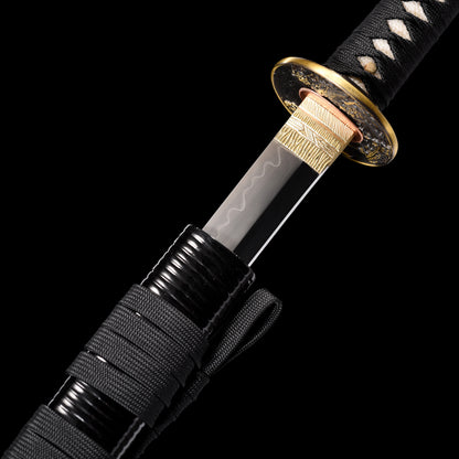 T10 steel katana hamon close-up - clay tempered wavy temper line detail