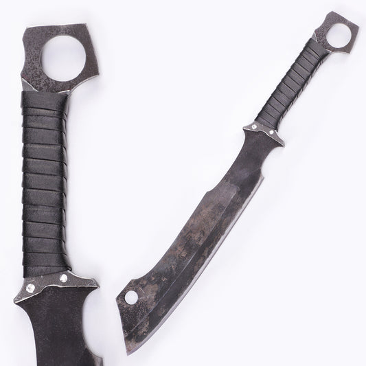 Tactical Overbuilt Knife- full  view  