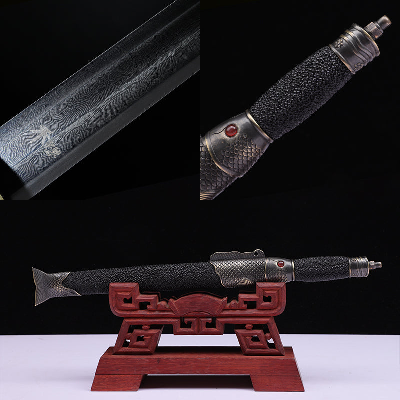 Fish  Shaped Octagonal Short Sword,  Genuine Ray Skin Antique Copper Fittings