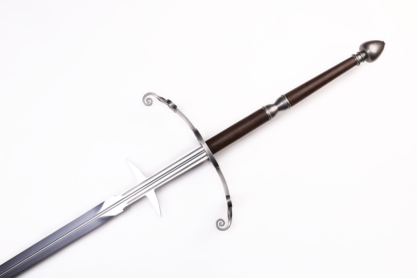Renaissance European Two-Handed Greatsword, Scroll Wing Fittings Leather Grip Western Long Sword