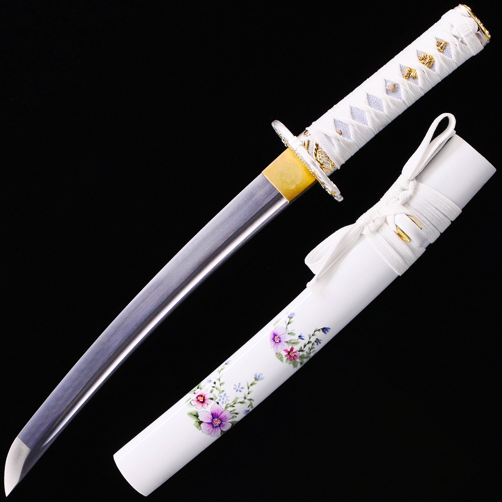 White handle floral pattern tanto full length view - Japanese short blade full tang