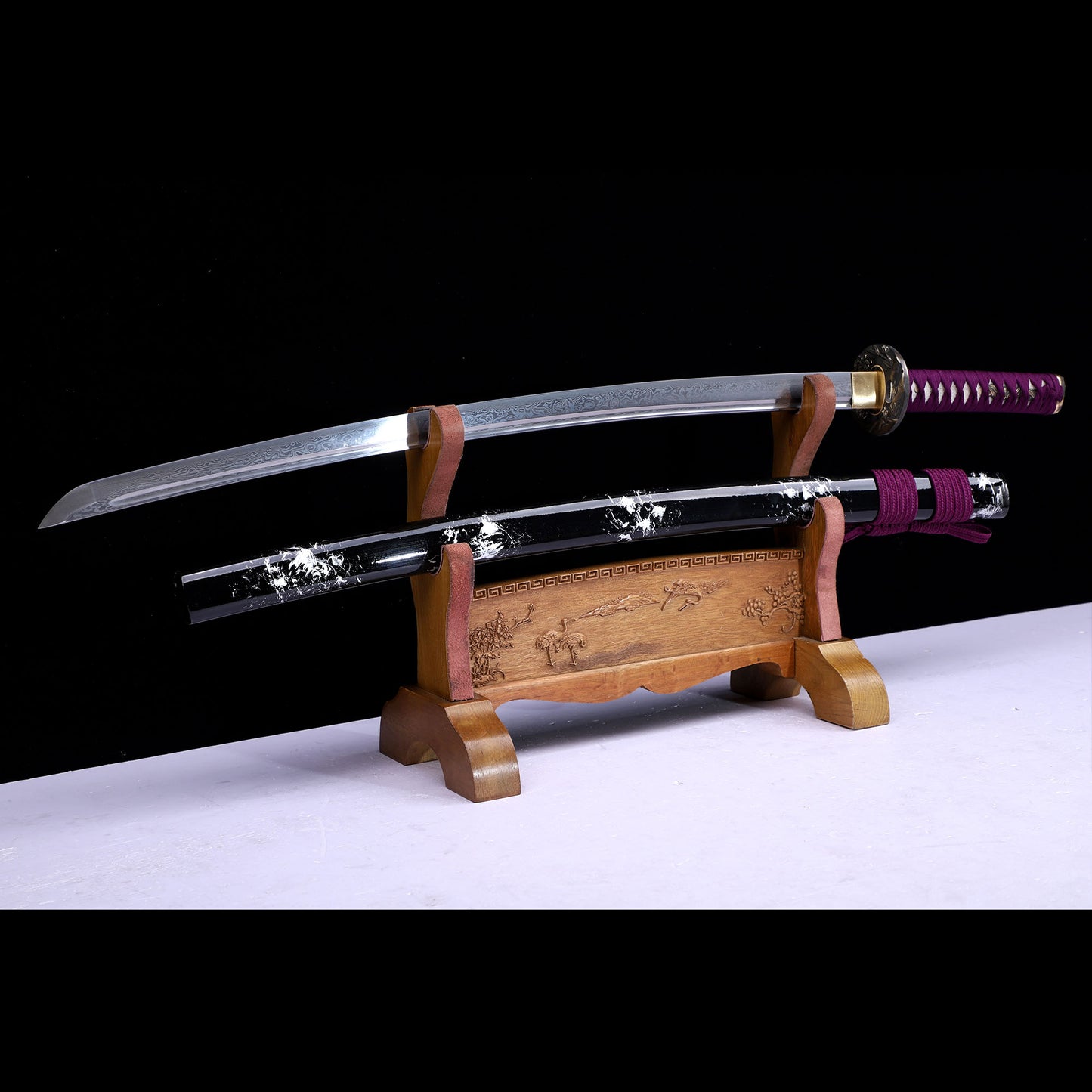 Damascus Steel Engraved Blade Katana, Black White Art Lacquer Saya
