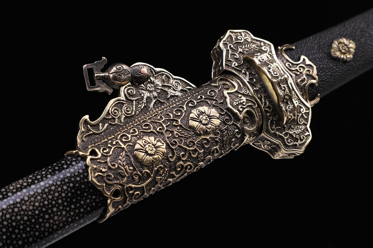 Black Genuine Ray Skin  Floral Relief Vintage Copper Fittings Tang Dynasty sword
