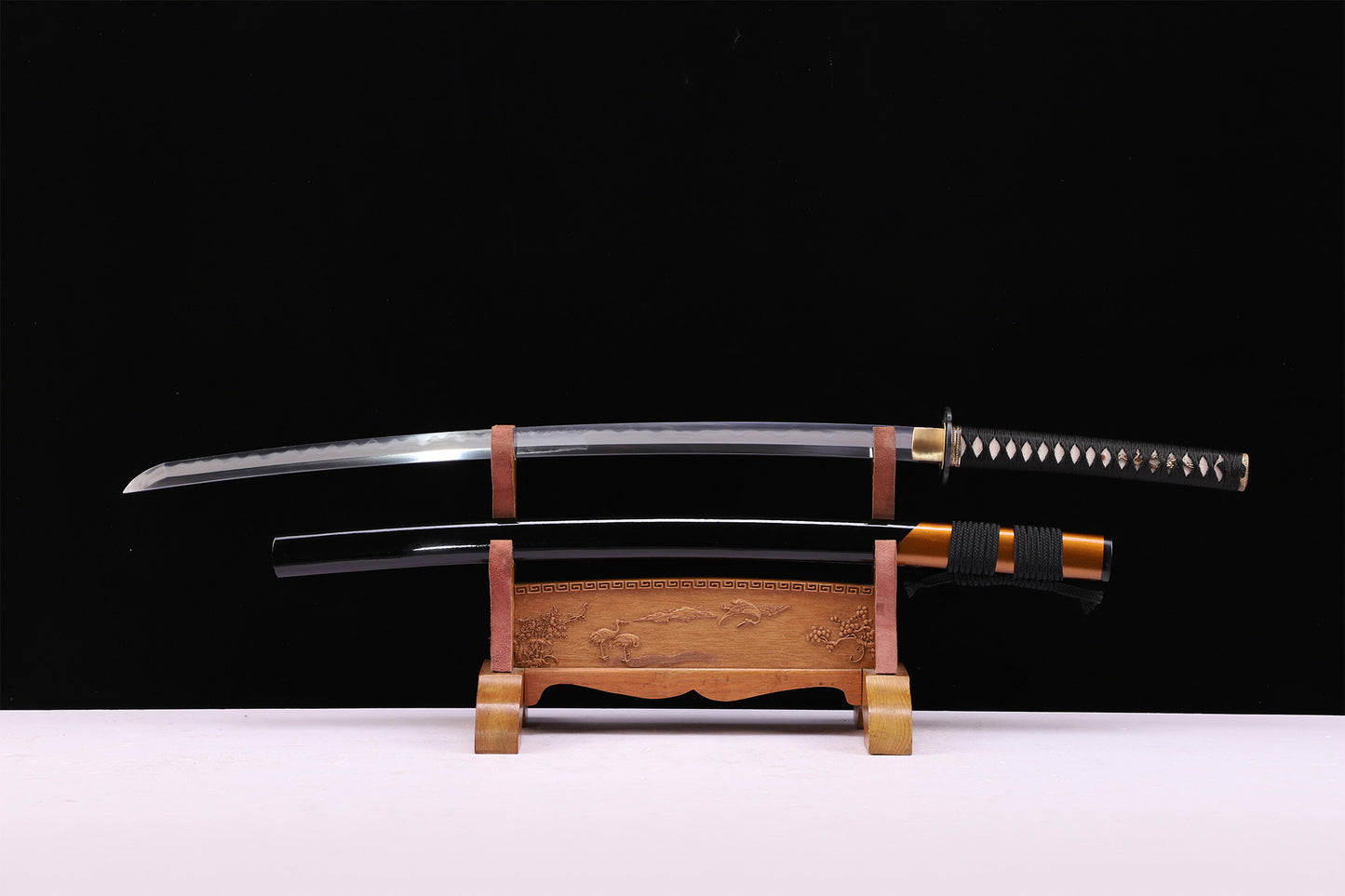 Gloss Black Lacquer Wood Saya Silver Inlaid Iron Full Tang Iaido Sword