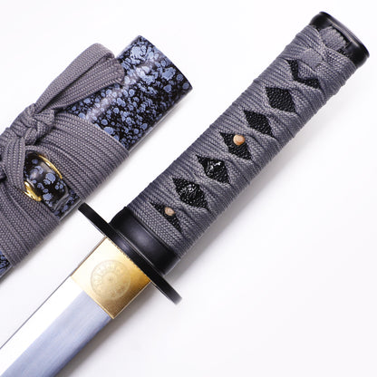 Grey Handle & Snowflake Pattern Tanto