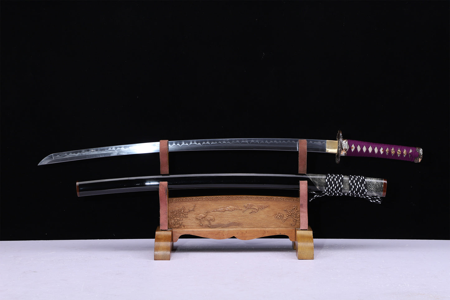 Purple Cord Gold Silver Plated Copper Horn Edged Ray Skin Lacquer Saya Full Tang  Sword