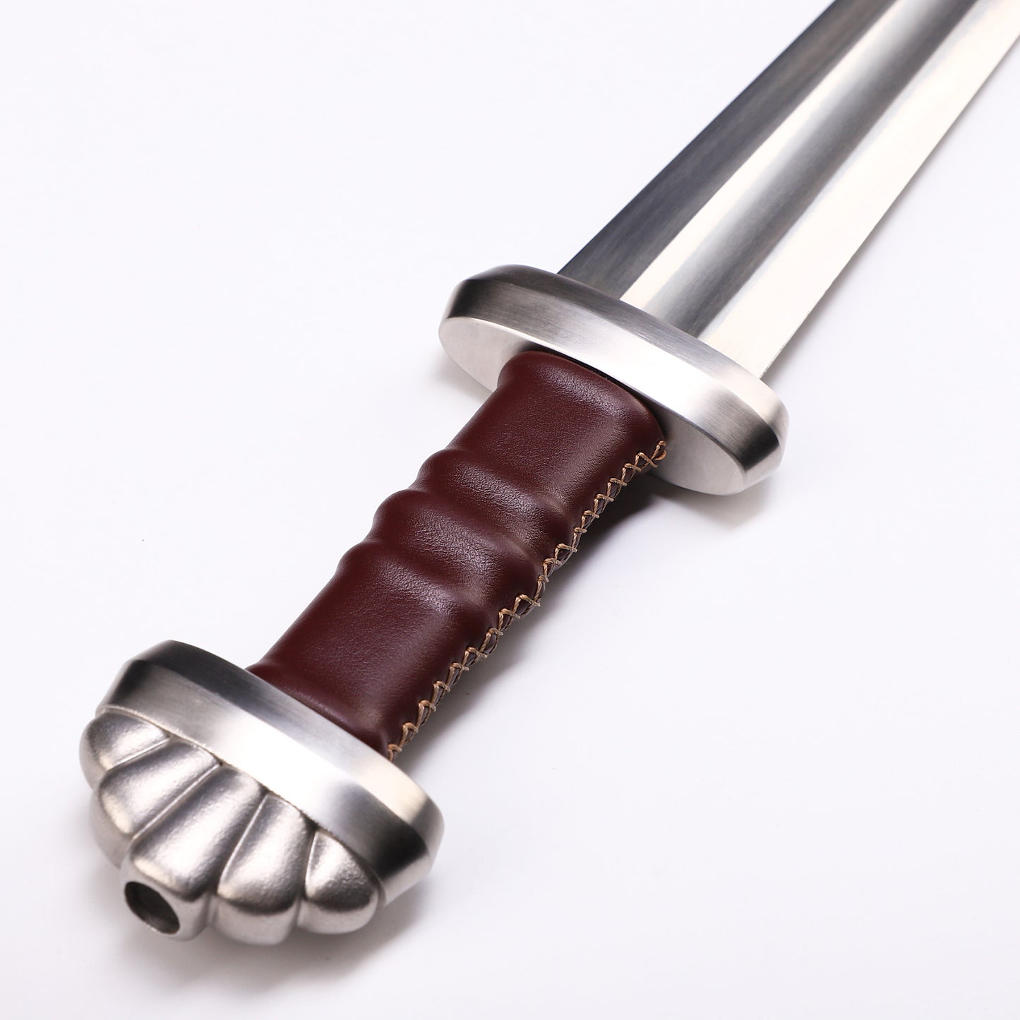 Detail Image: Viking Sword 1060 High Carbon Steel Razor Sharp Blade Full Tang - Handle Details