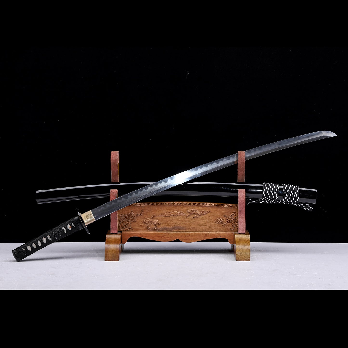 Damascus Steel Clay Tempered Katana, Gloss Black Lacquer Saya