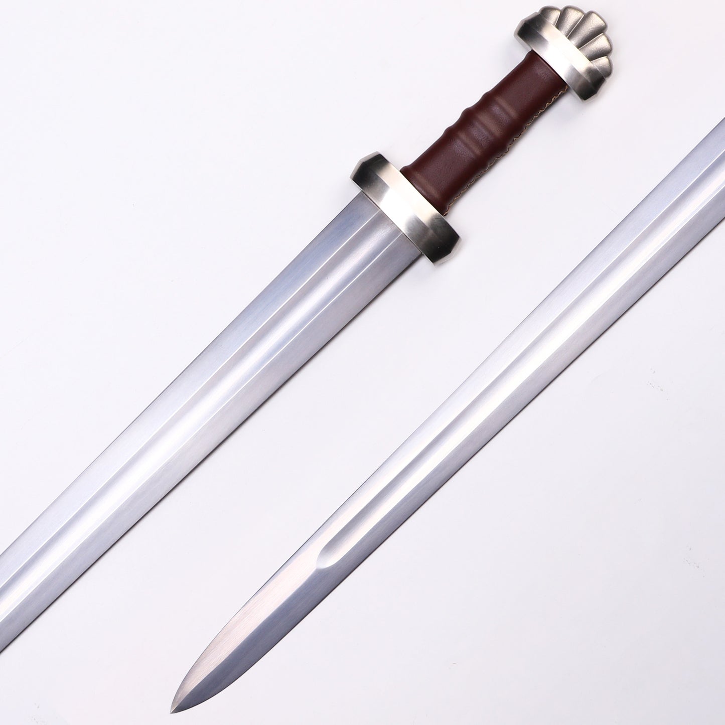 Detail Image: Viking Sword 1060 High Carbon Steel Razor Sharp Blade Full Tang - Blade Details