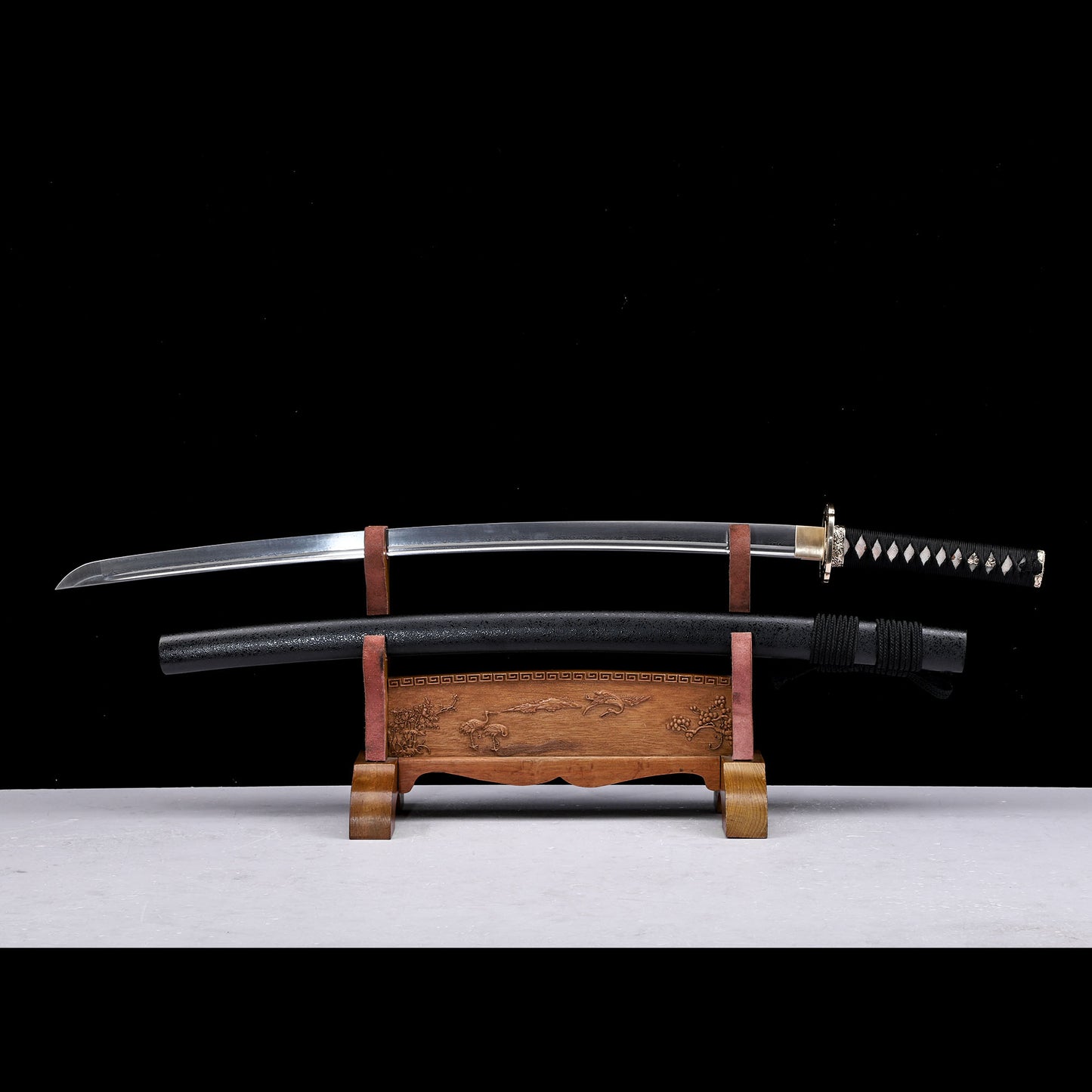 Damascus Steel Oil-Quenched Katana, Black Speckled Lacquer Saya