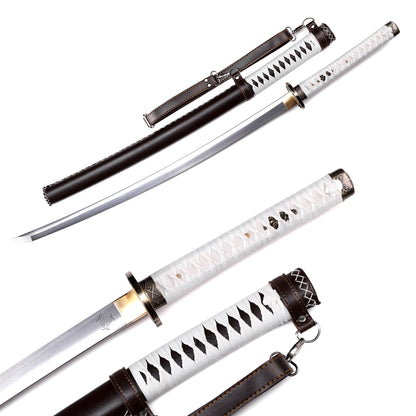 "The Walking Dead" character Mijiong, the Saber Lady, wields a patterned steel samurai sword