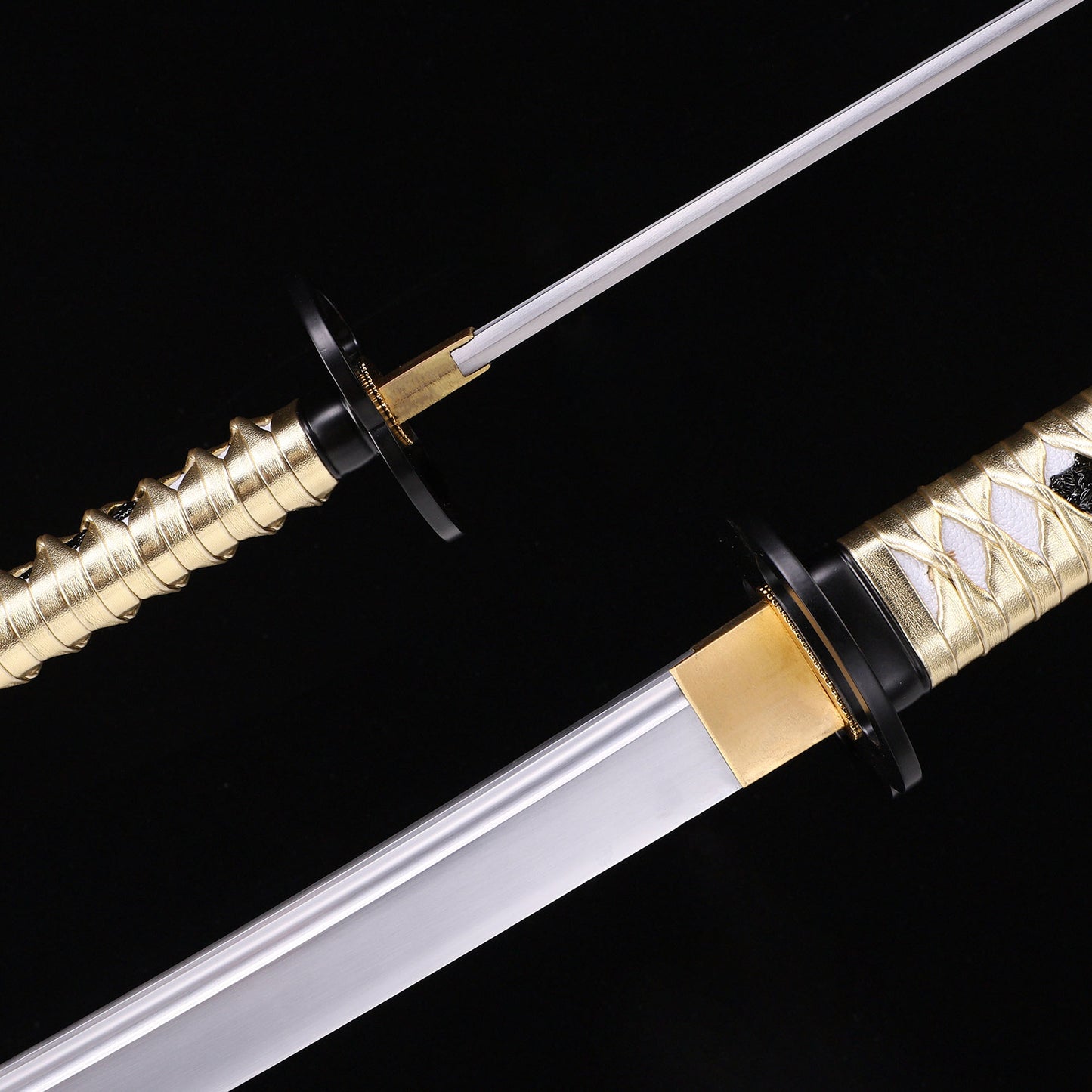Japanese Samurai Katana, Red-Black Lacquered Wooden Saya