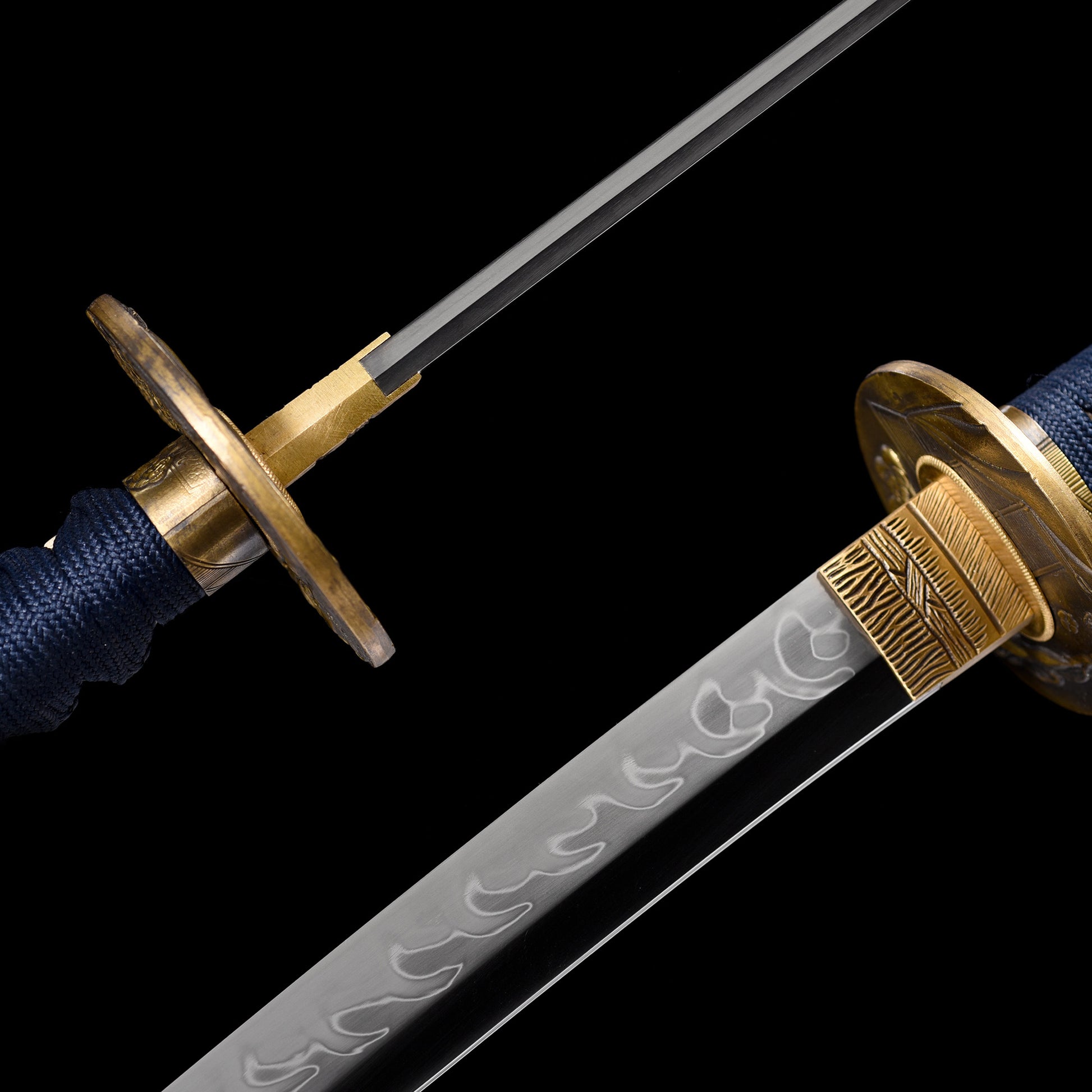 Katana sword spine close-up - clay tempered mune and blade thickness detail