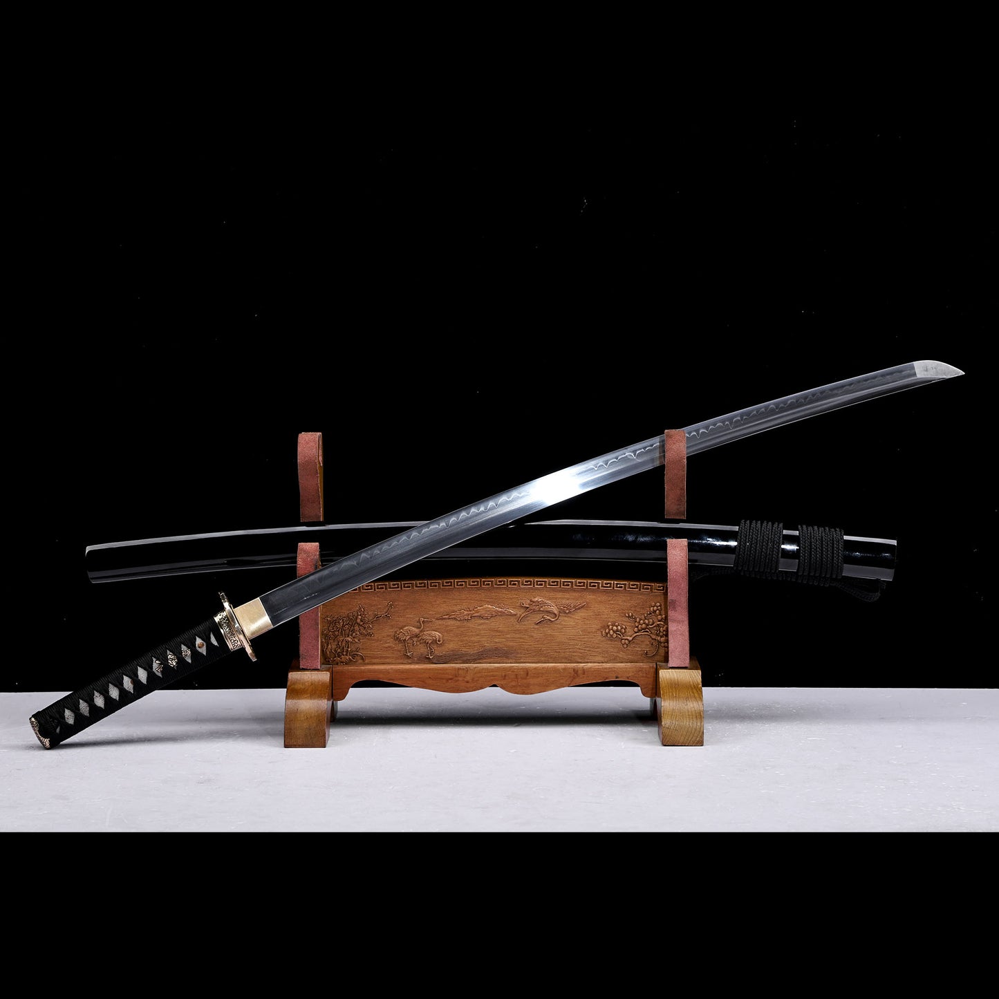 T10 High Carbon Steel Clay Tempered Katana, Gloss Black Lacquer Saya