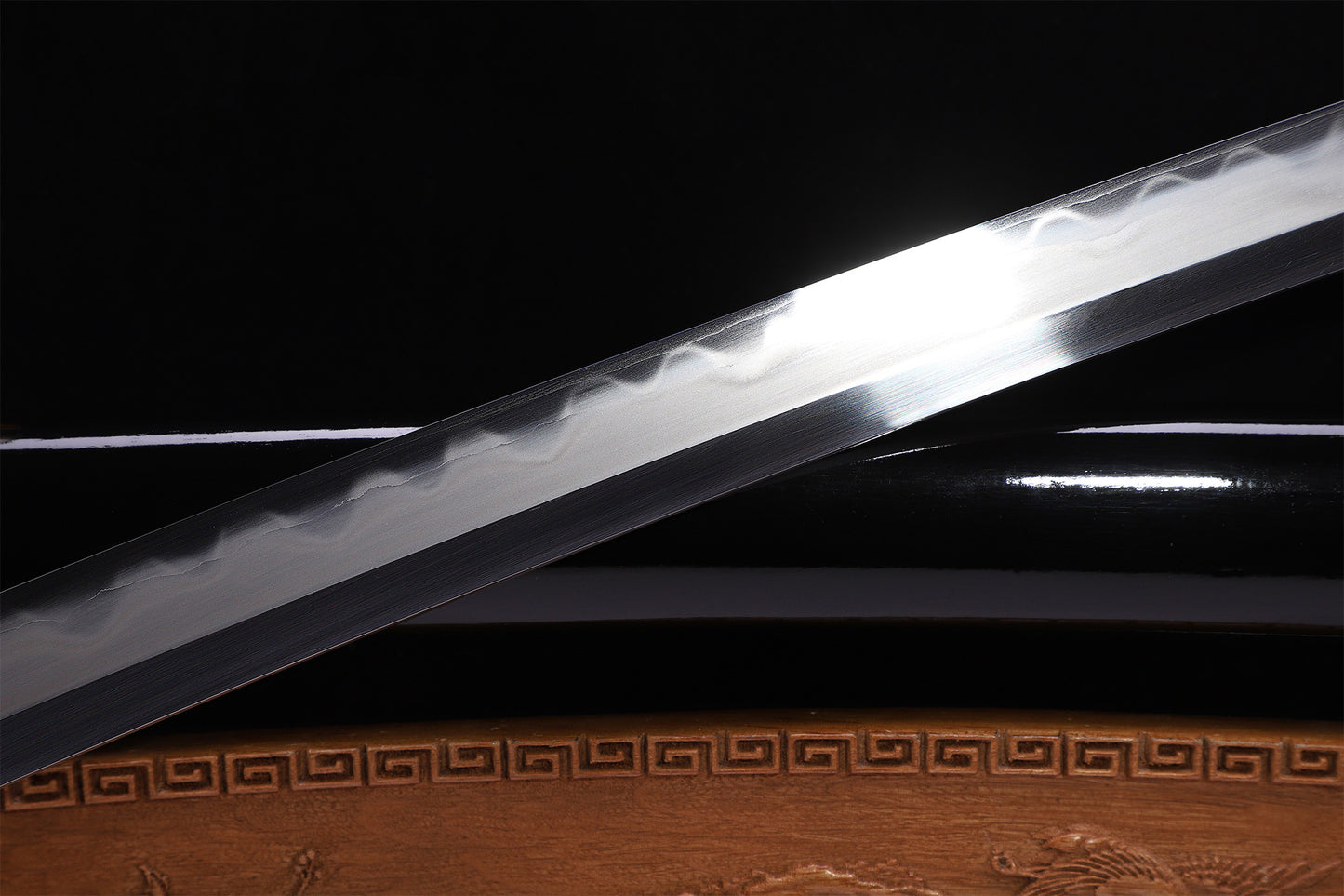 Gloss Black Lacquer Wood Saya Silver Inlaid Iron Full Tang Iaido Sword