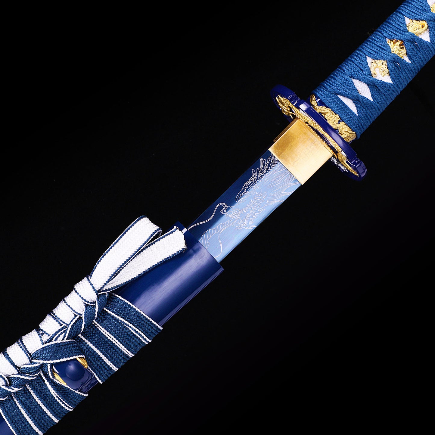 Blue Dragon katana side profile - full tang blue coated steel blade