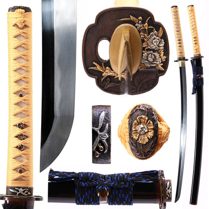 Multi layer pattern steel katana clay tempered hamon full length view - full tang katana