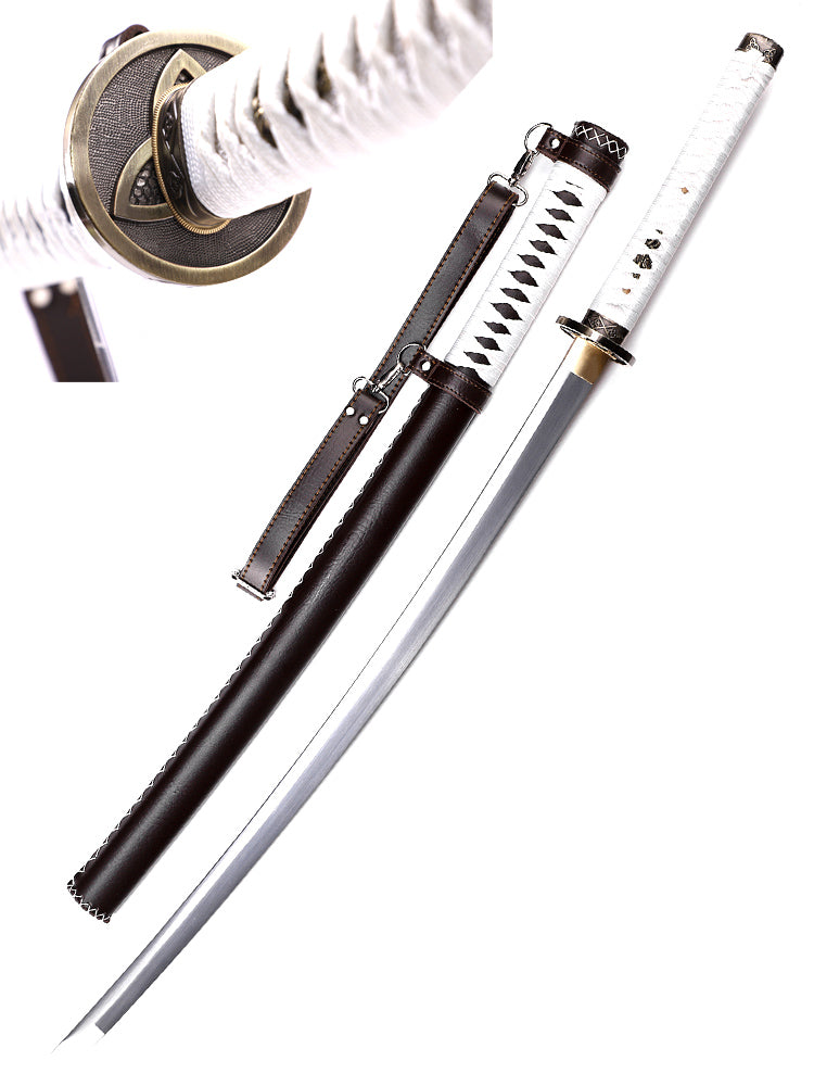 "The Walking Dead" character Mijiong, the Saber Lady, wields a patterned steel samurai sword