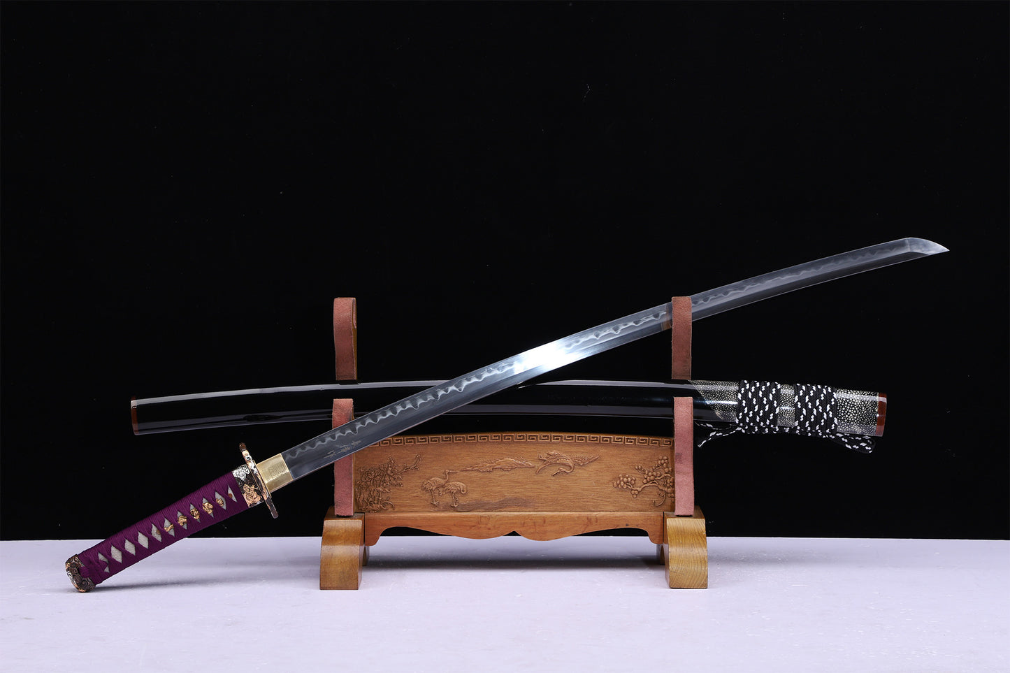 Purple Cord Gold Silver Plated Copper Horn Edged Ray Skin Lacquer Saya Full Tang  Sword