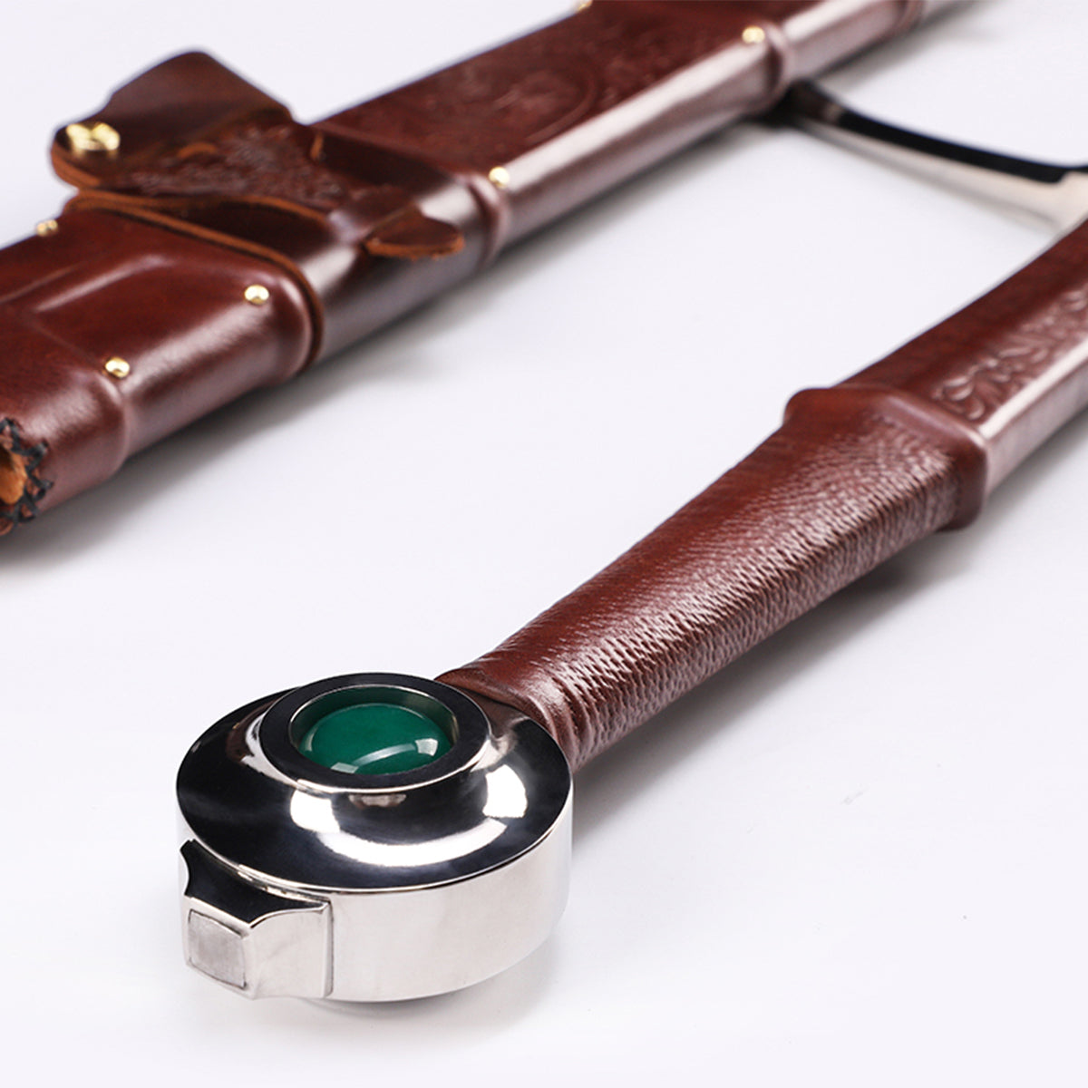 Medieval longsword 52 inch Hand protection details