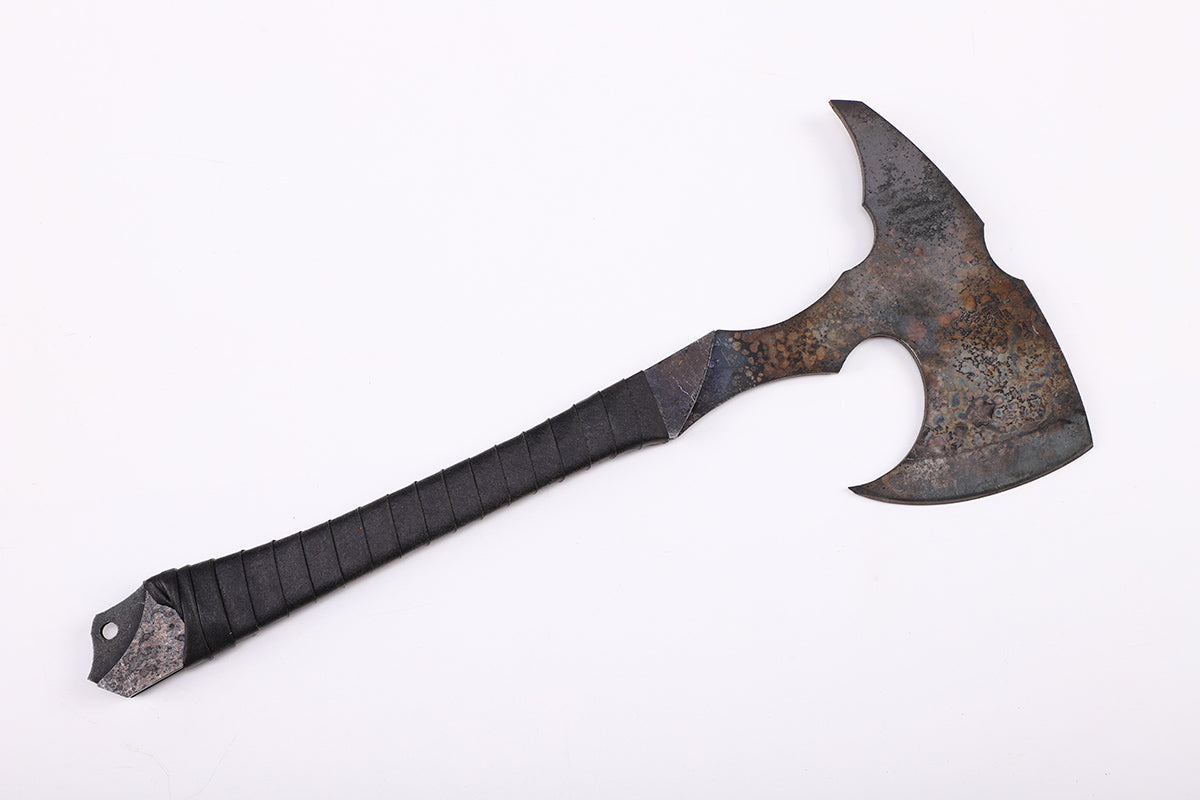 Tactical Axe side profile - full steel construction with tactical handle