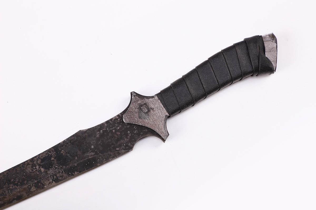 Tactical Dagger handle grip detail - ergonomic non-slip tactical handle