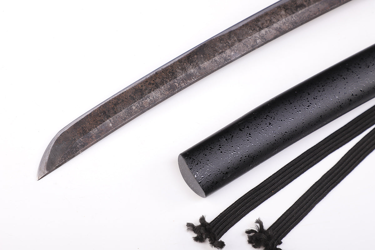 handmade Japanese katana - sword tip detail 