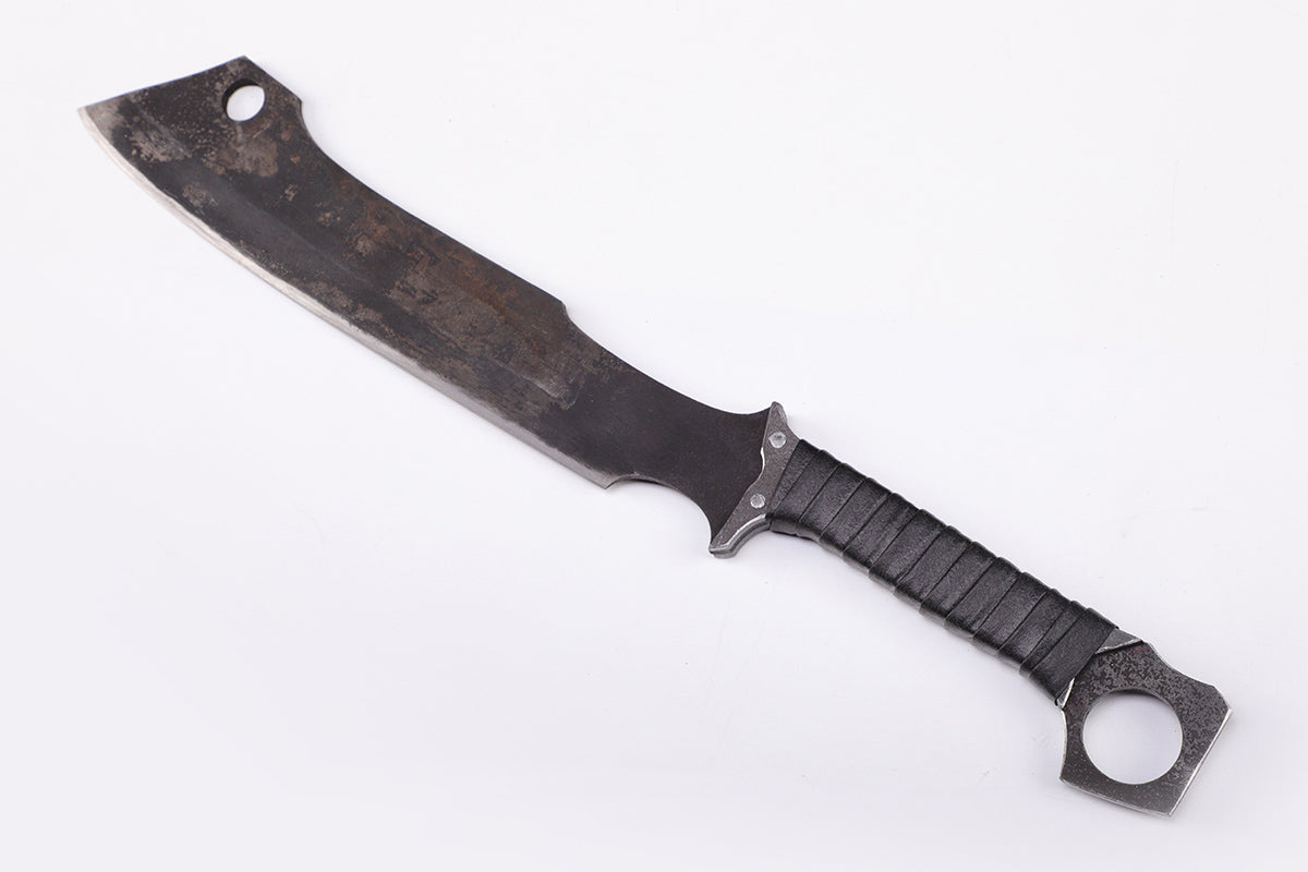 Tactical Overbuilt Knife spine close-up